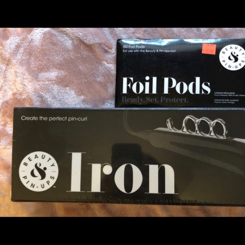 Pincurl iron with foil pods